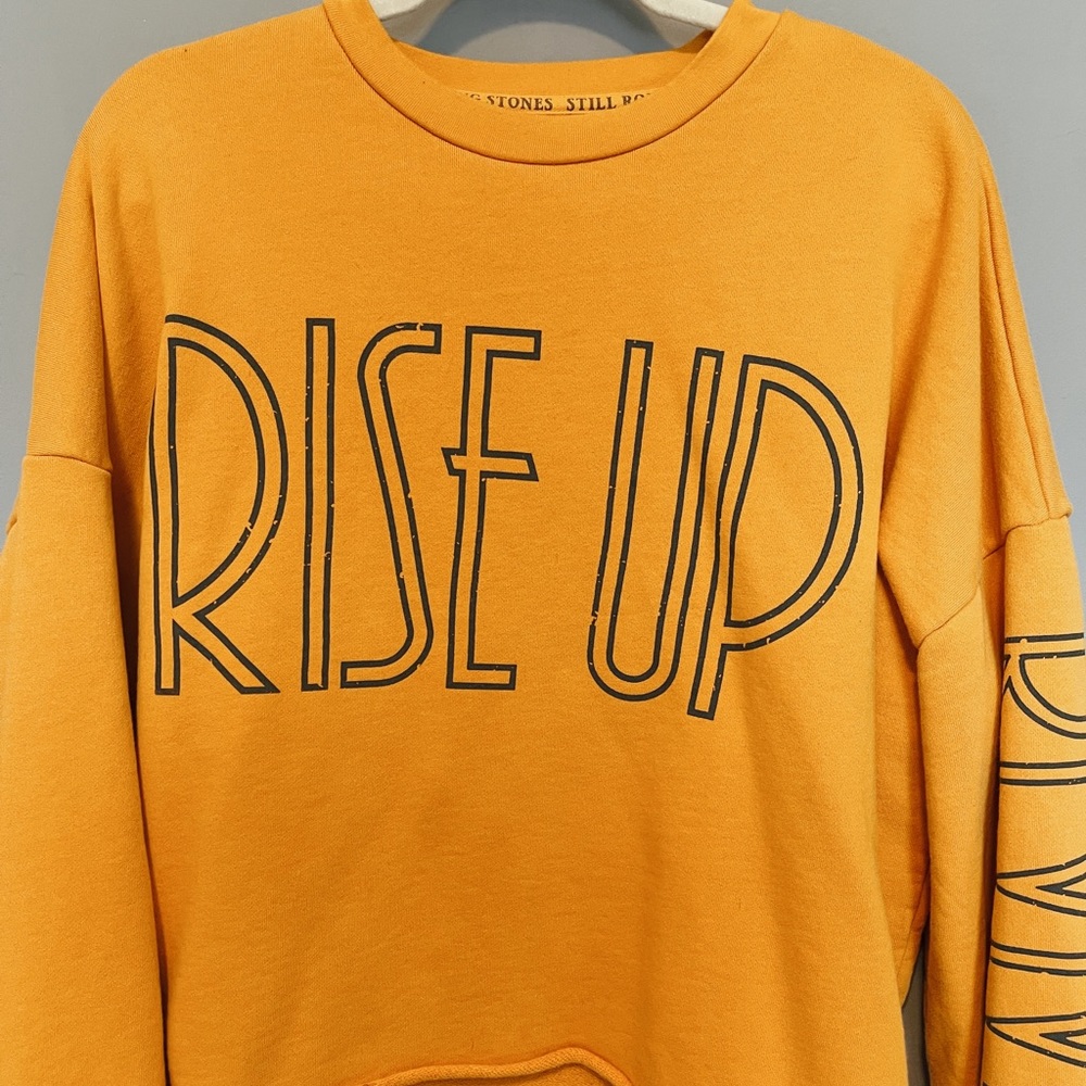 Lauren Daigle tour merch